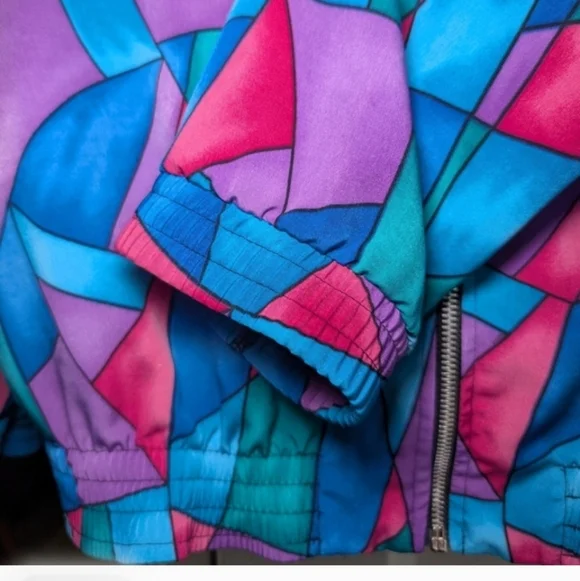 Teddi Women's Colorful Geometric Bomber Jacket - Picture 5 of 6